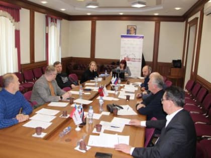 Общественная палата до конца года встретится с Губернатором и проведет итоговое заседание