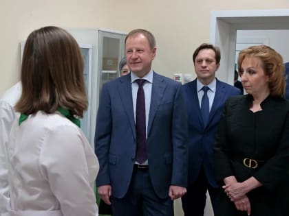 Прием пациентов начался в новом корпусе поликлиники горбольницы №3 в Барнауле