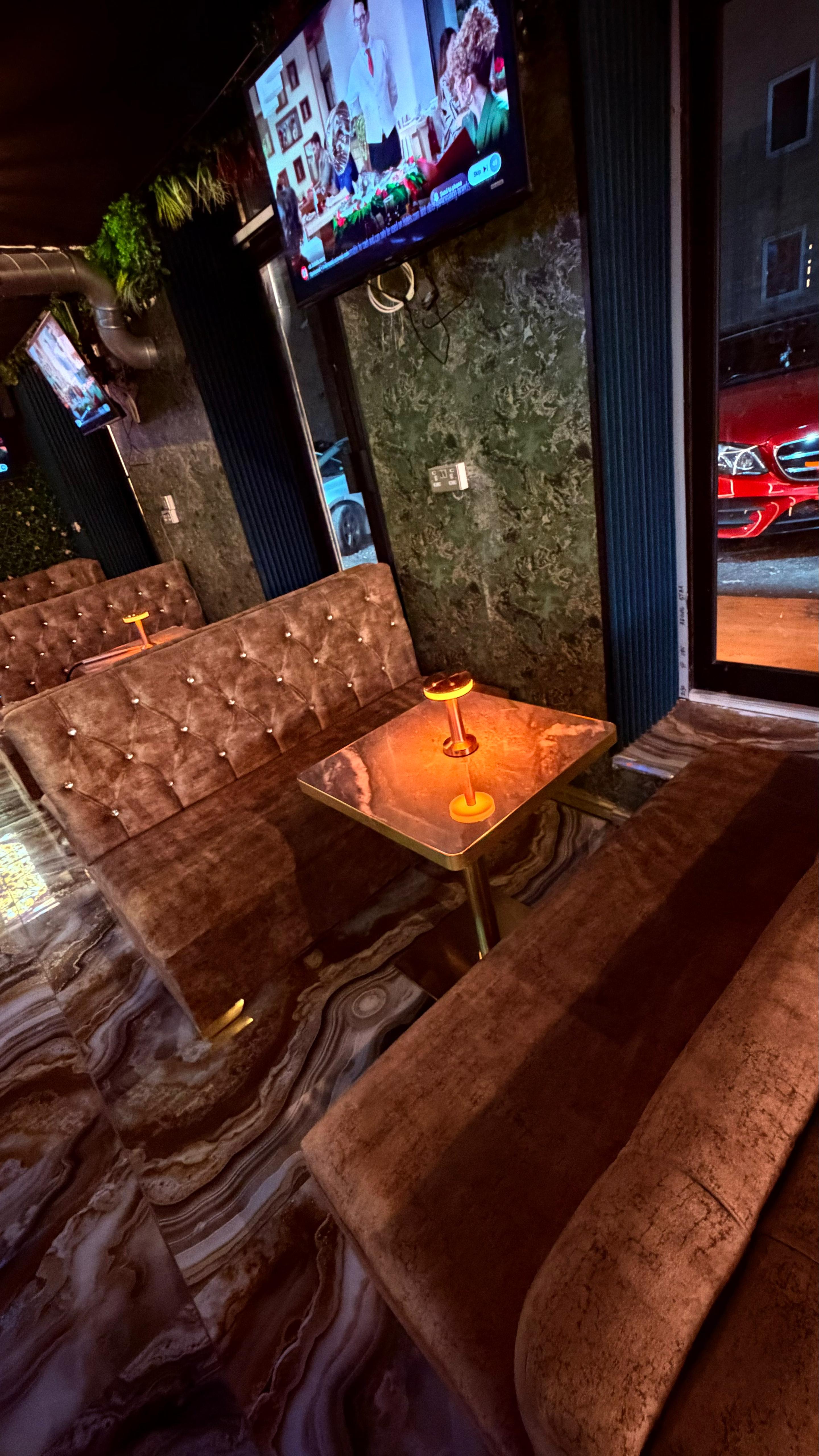 Mist Lounge 6