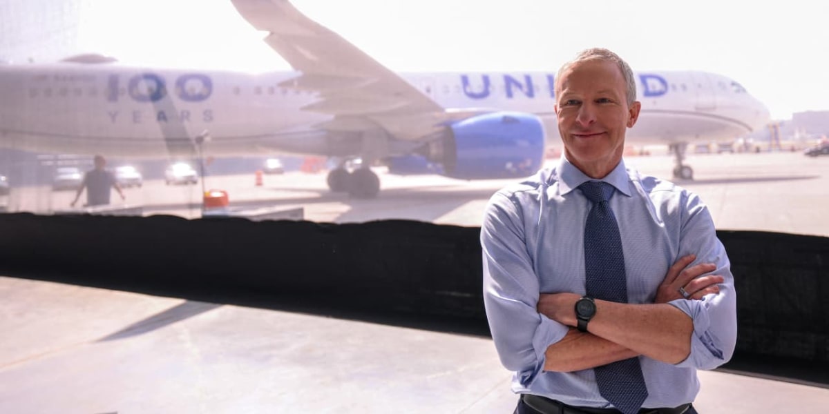 United Airlines reportedly pitched government on American Airlines deal. What th