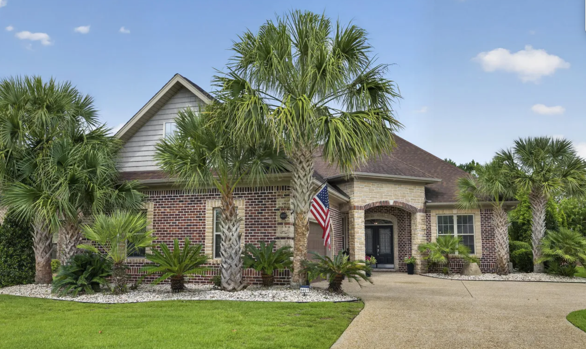 Cover for 6027 Mount Carmel Parke, Wilmington, NC 28412