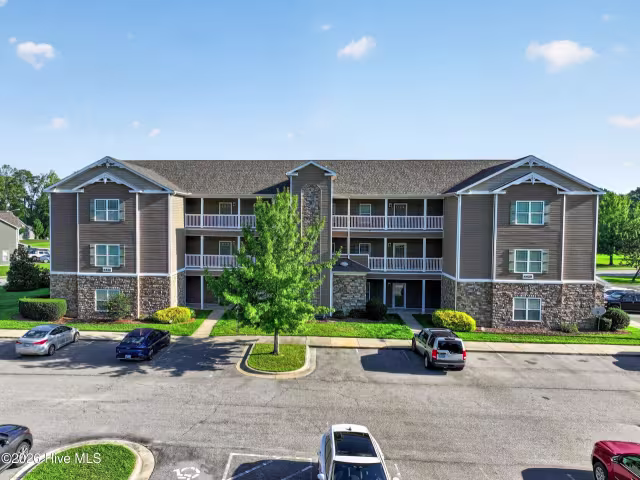 4428 Bluebill Drive 8, Greenville, NC 27858
