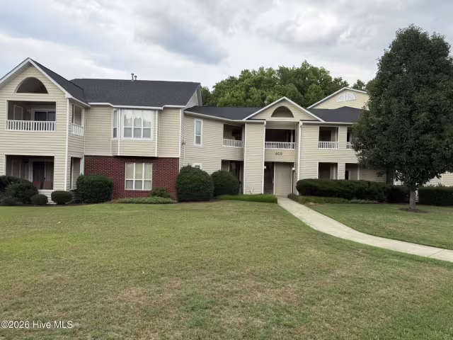 605 Spring Forest Road E, Greenville, NC 27834