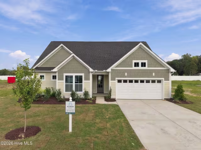 1773 Dixon Grove Lane, Grimesland, NC 27837