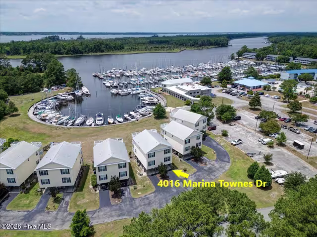 4016 Marina Townes Drive, New Bern, NC 28560