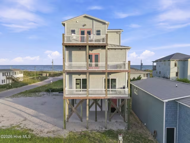 3200 Gray Street, North Topsail Beach, NC 28460