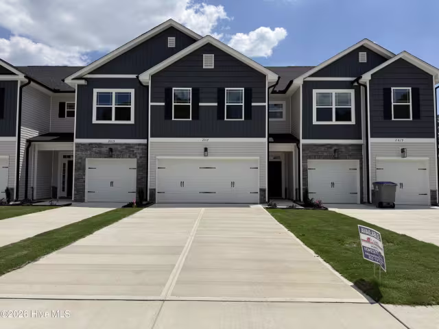 2004 Tharrington Way, Rocky Mount, NC 27803