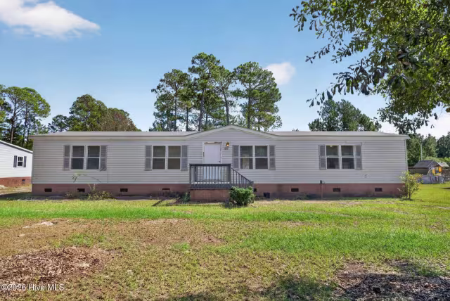 227 Hearthside Drive, Rocky Point, NC 28457