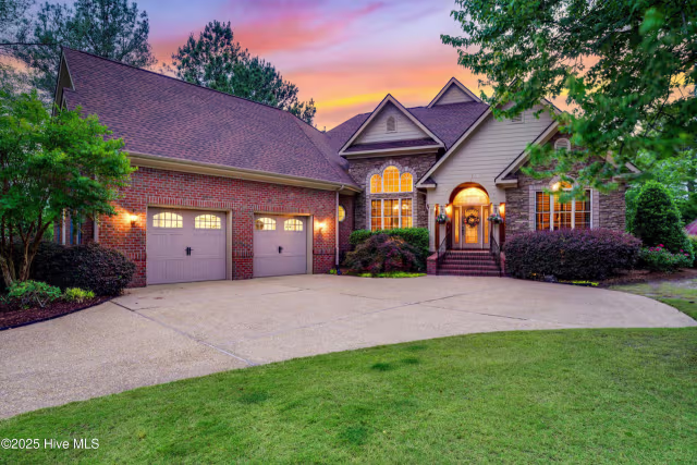 115 Legacy Lakes Drive, Wallace, NC 28466