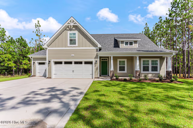 2403 Murdocksville Road, West End, NC 27376