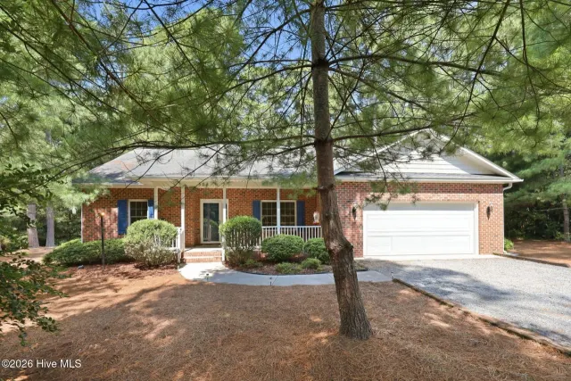 504 Shelton Drive, Aberdeen, NC 28315