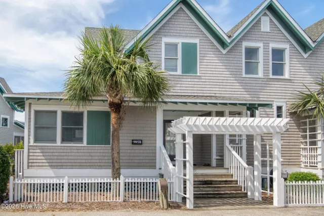 905 Bramble Reach # B, Bald Head Island, NC 28461