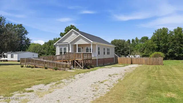 6524 N Nc 97 W, Battleboro, NC 27809