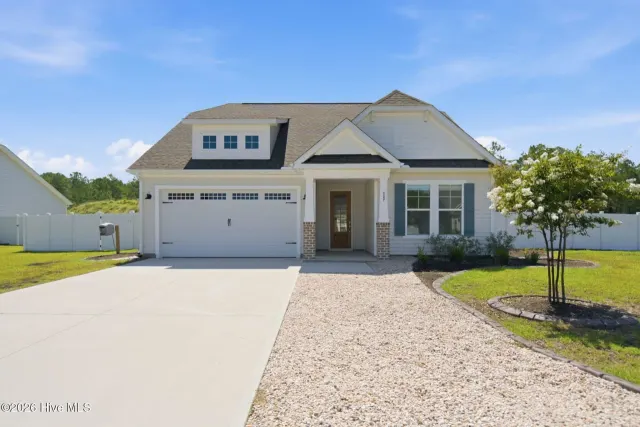 609 Edgeside Drive SE, Bolivia, NC 28422