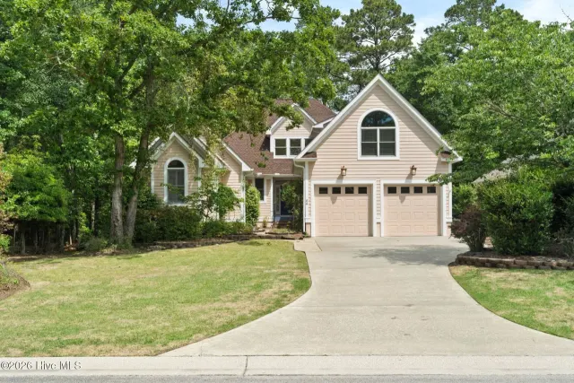 86 Plantation Passage Drive SE, Bolivia, NC 28422