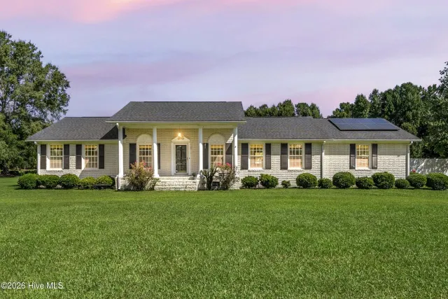 1600 Nc Hy 53 W, Burgaw, NC 28425