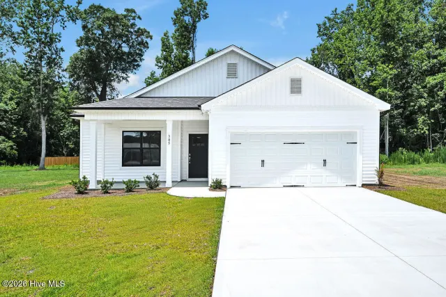 305 Riva Ridge, Burgaw, NC 28425