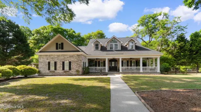 1308 Harbour Watch SW, Calabash, NC 28467