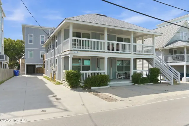 415 Carolina Beach Avenue N, Carolina Beach, NC 28428