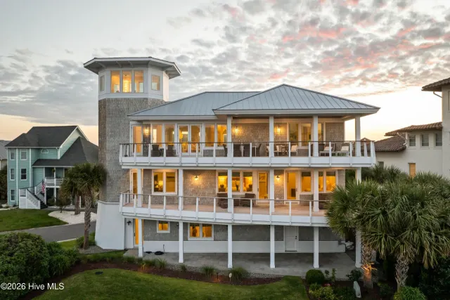 415 Oceana Way, Carolina Beach, NC 28428