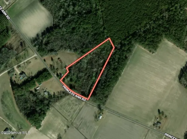 4758 Princess Ann Road, Chadbourn, NC 28431