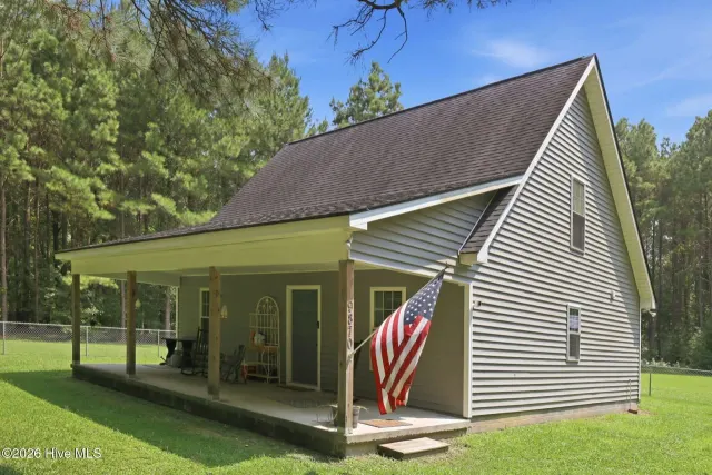 9870 Nc 33 E, Chocowinity, NC 27817