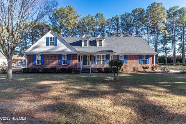 308 Hunters Creek Drive, Goldsboro, NC 27534
