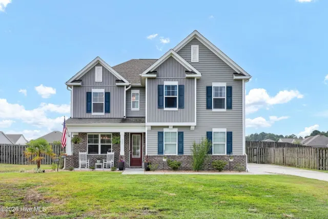 111 Colonial Heights Drive, Hampstead, NC 28443