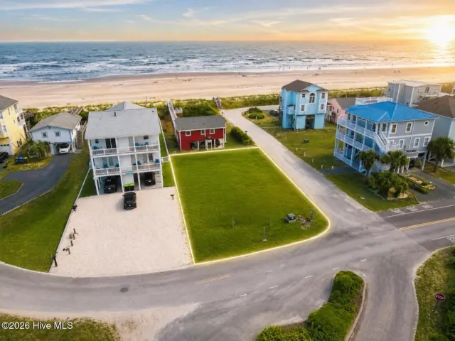 296 20 Mccray Street, Holden Beach, NC 28462