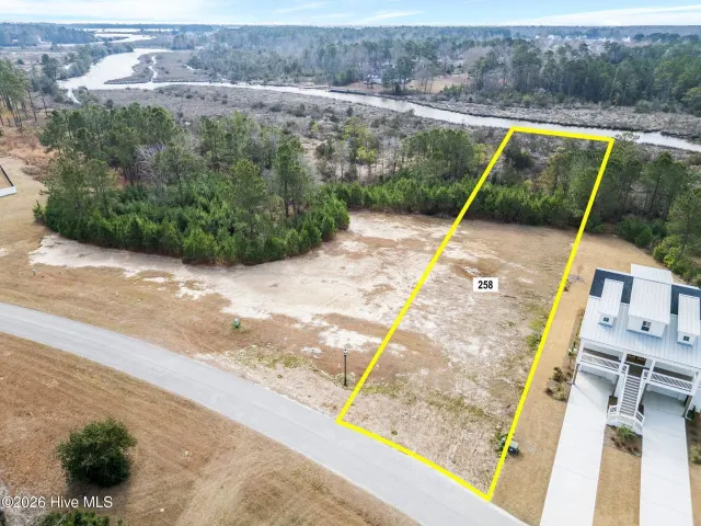 258 1021 Kings Creek Crossing, Holly Ridge, NC 28445