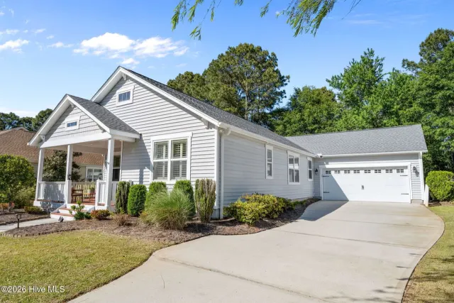 806 Wildflower Drive, Holly Ridge, NC 28445