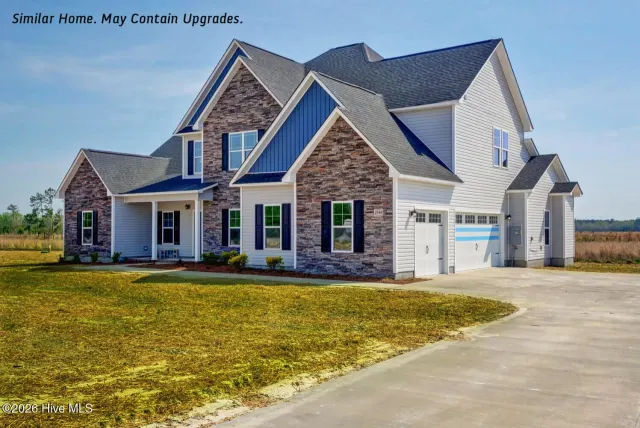 905 June Berry Place #110, Hubert, NC 28539