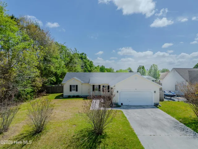 126 Forest Bluff Drive, Jacksonville, NC 28540
