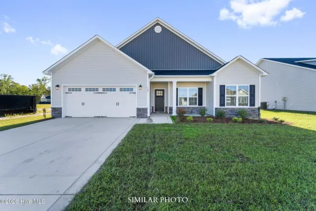 130 Sanctuary Street, Jacksonville, NC 28546