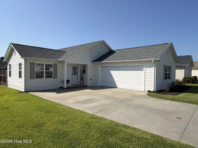 2011 Colony Plaza, Jacksonville, NC 28546