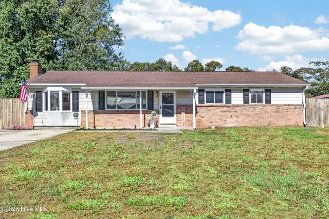 402 Dale Drive, Jacksonville, NC 28540