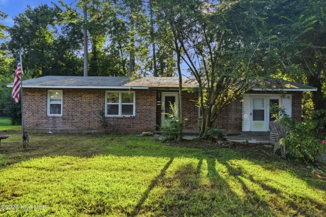 528 Oci Drive, Jacksonville, NC 28540