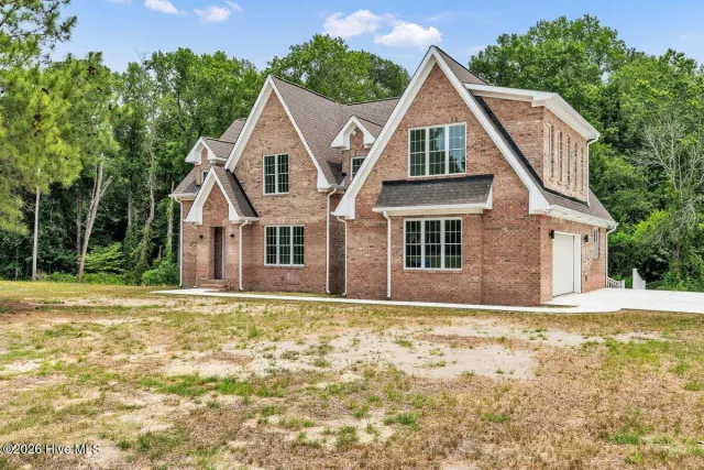2038 Autumn Drive, Kinston, NC 28501