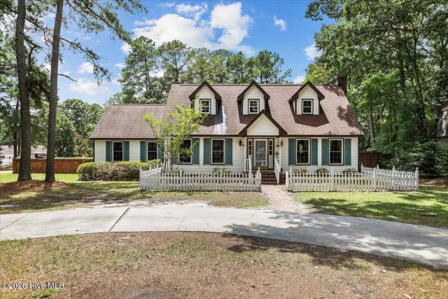 2570 Old Plantation Drive, Kinston, NC 28504