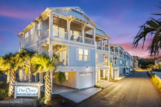 304 Red Lewis Drive 21, Kure Beach, NC 28449