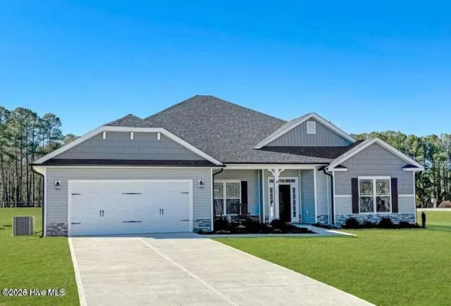 1088 Wood Creek Road NE, Leland, NC 28451