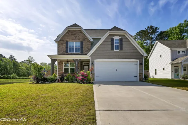 8876 Colbert Place Drive, Leland, NC 28451