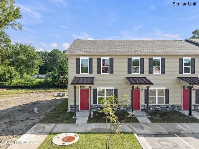 378 Boyington Place Road, Midway Park, NC 28544