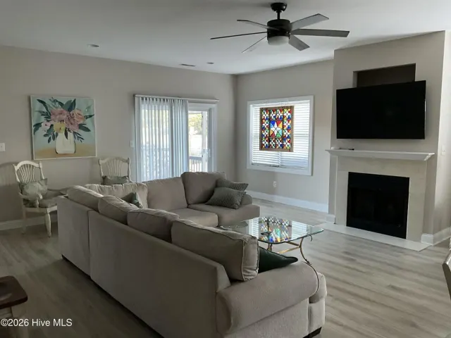 404 Penny Lane D, Morehead City, NC 28557
