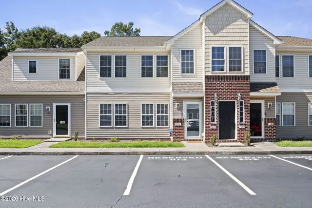 4513 Country Club Road F102, Morehead City, NC 28557