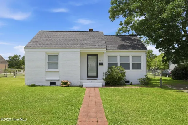 813 N 20th Street, Morehead City, NC 28557