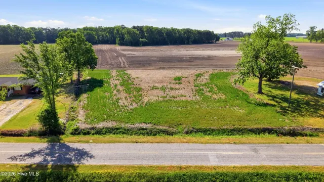 307 Flowers Road, Mount Olive, NC 28365
