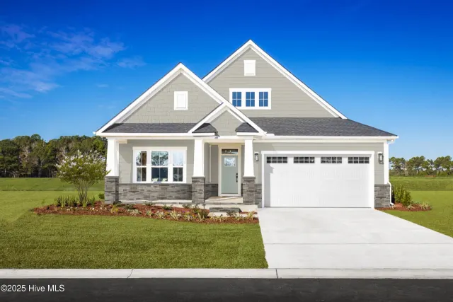 621 Delia Circle, Navassa, NC 28451