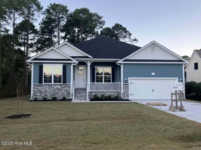 2108 Caracara Drive, New Bern, NC 28560