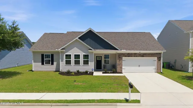 215 Lake Tyler Drive, New Bern, NC 28560